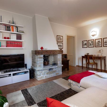 Altra Meta B&B Gubbio Kültér fotó