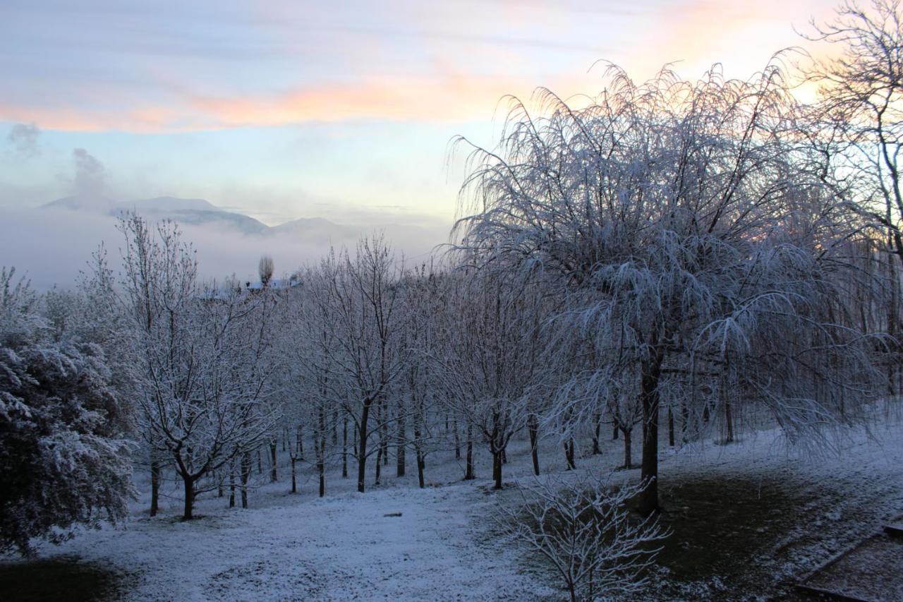 Altra Meta B&B Gubbio Kültér fotó